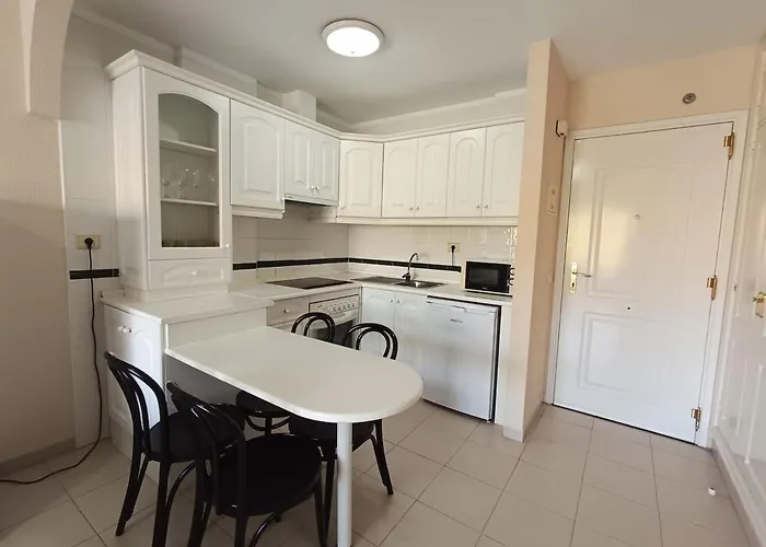 Cefe Sunset Apartment *